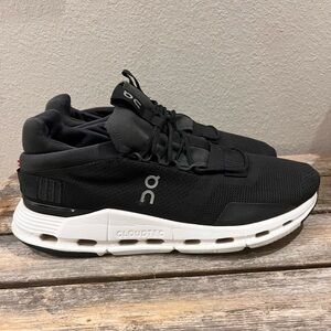 Mens OnCloud shoe size 10.5